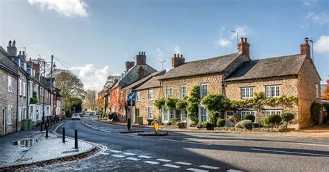 cheap areas to live near milton keynes